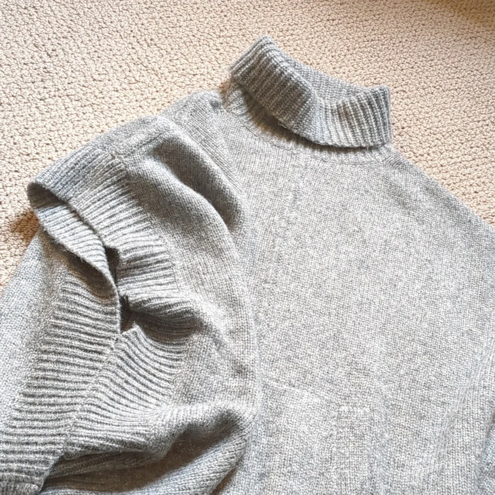 J. Crew Heather Graphite Relaxed Turtleneck Poncho - Size M/L - Picture 7 of 8